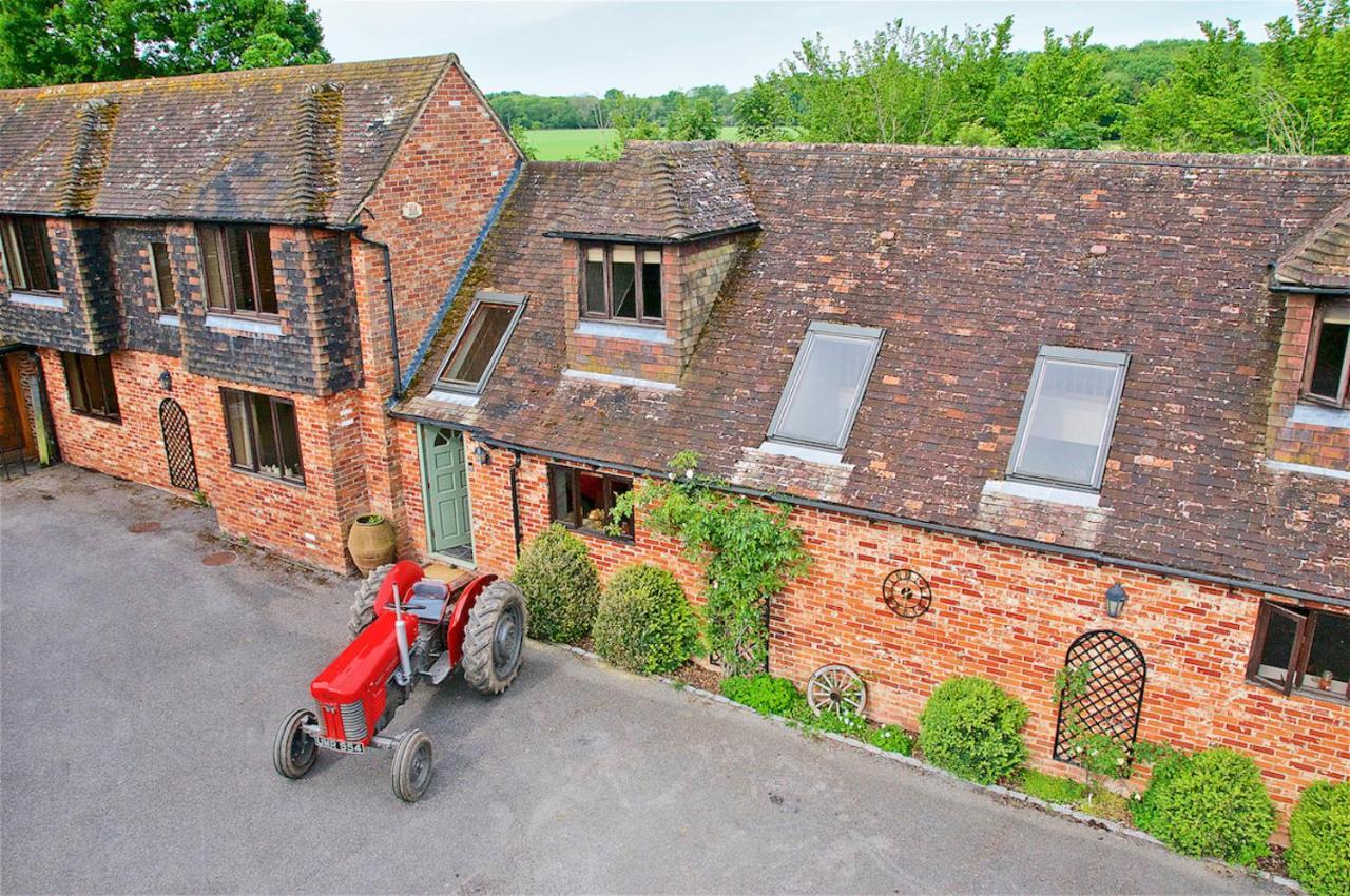 Northlands Farm - Old Farm Cottage 奇切斯特 外观 照片